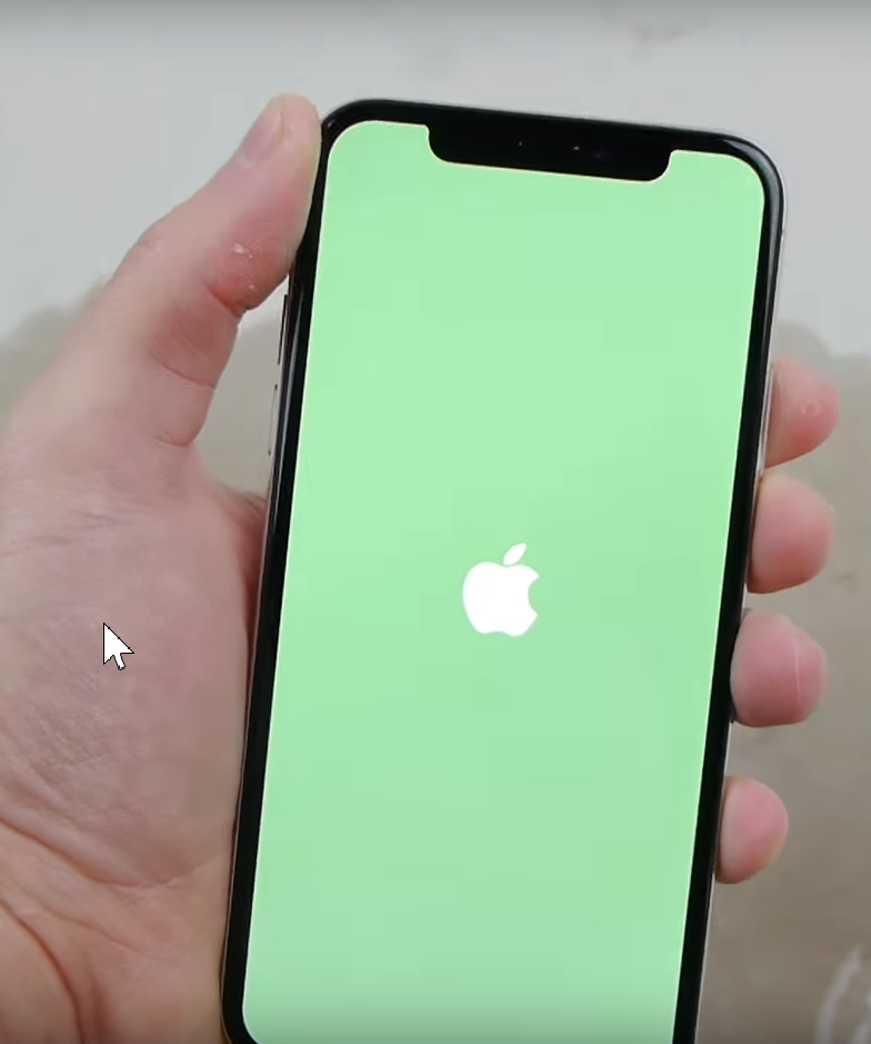 samsung-phone-green-screen-of-death