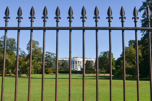 white-house-fence.jpg