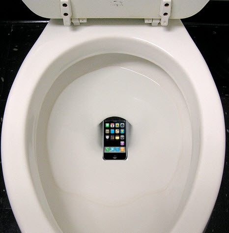 toilet-iphone.jpg