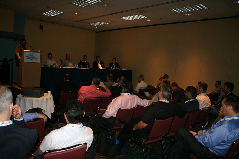 http://blog.tmcnet.com/itexpo/Day2b%20012.jpg
